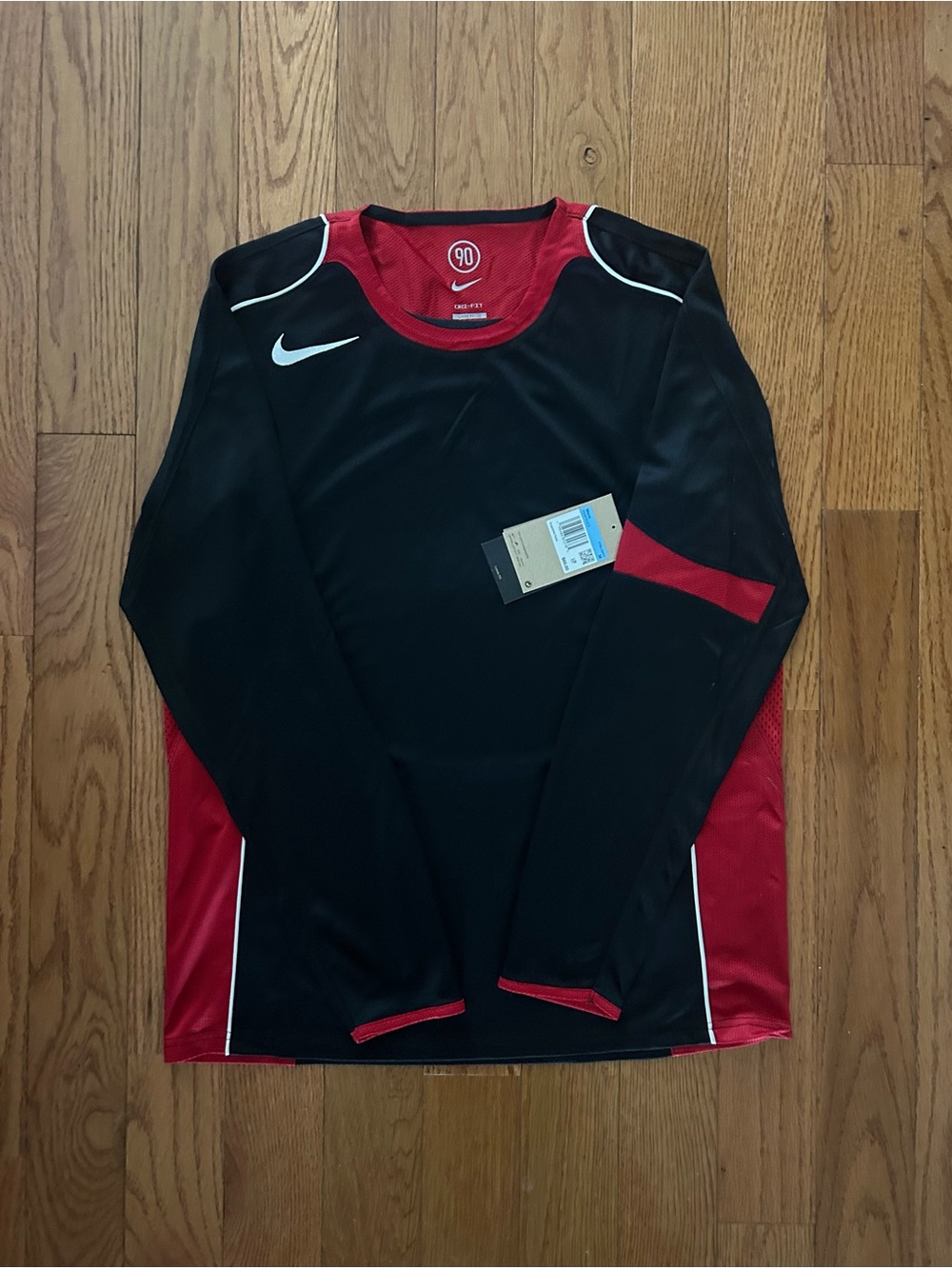 Total 90 Nike Dri-FIT LS Jersey Size Medium NEW